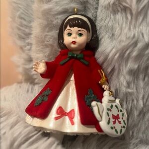 2006 Hallmark Keepsake Madame Alexander Christmas tea Doll Ornament